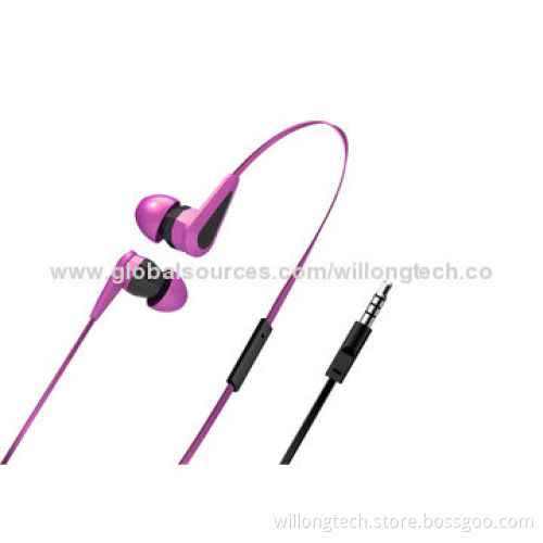 Noise-cancelling Stereo Earphones for Music Players with 5mW Maximum Power